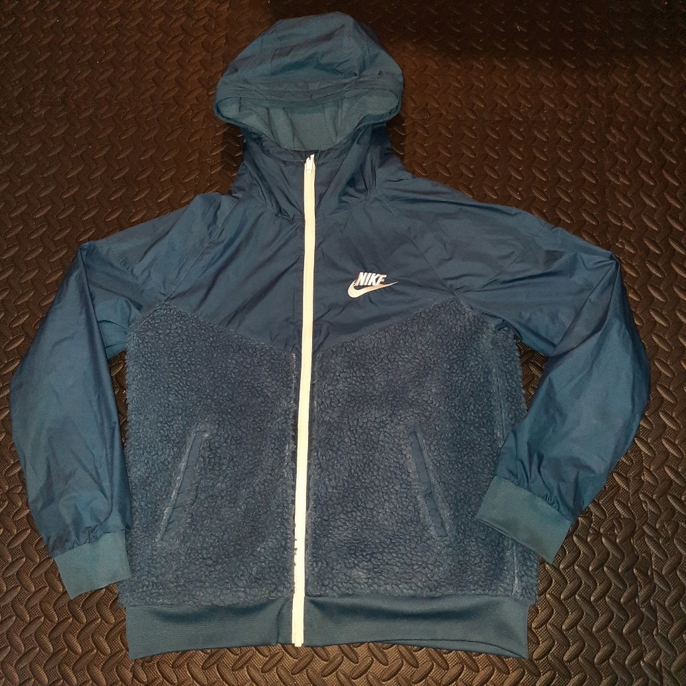 Vintage Nike Fleece style jacket